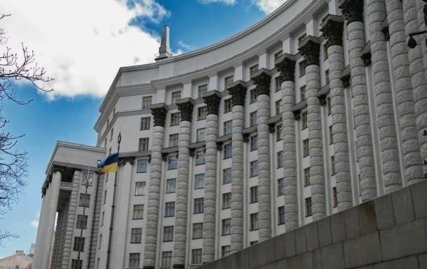 Стало відомо, у кого найбільші доходи в Кабміні