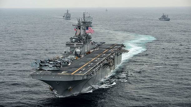 ЗМІ: США скеровують десантні кораблі і морських піхотинців на Близький Схід