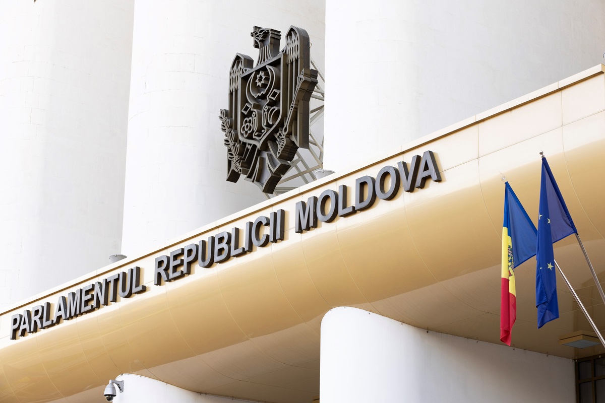 Парламент Молдови підтримав вихід із СНД