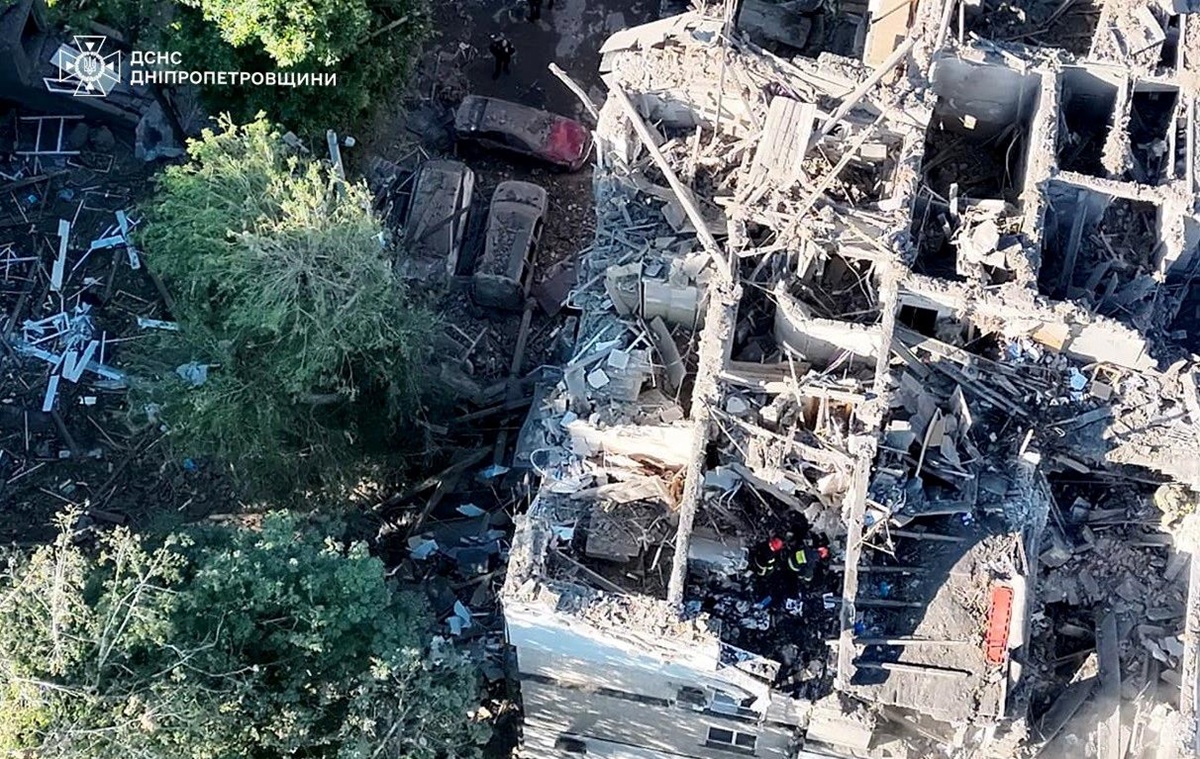Удар по Дніпру: число загиблих зросло до 15 осіб